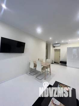 1-к квартира, посуточно, 47м2, 8/25 этаж