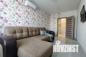 2-к квартира, посуточно, 50м2, 10/25 этаж