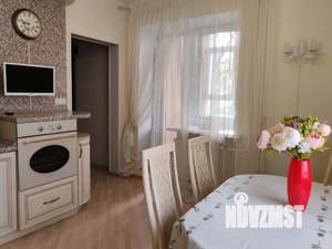 2-к квартира, посуточно, 60м2, 3/7 этаж