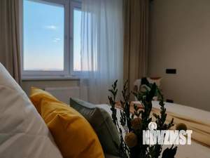 2-к квартира, посуточно, 45м2, 14/25 этаж