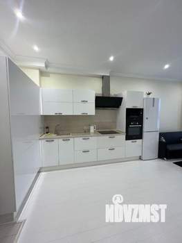 1-к квартира, посуточно, 47м2, 1/1 этаж