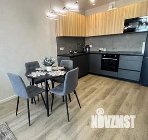 1-к квартира, посуточно, 41м2, 25/33 этаж