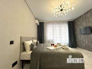 Студия квартира, посуточно, 34м2, 2/20 этаж