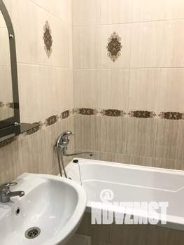 1-к квартира, посуточно, 40м2, 23/25 этаж