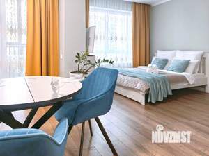 Студия квартира, посуточно, 40м2, 5/25 этаж