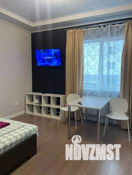 Студия квартира, посуточно, 25м2, 1/17 этаж