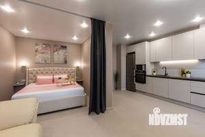 1-к квартира, посуточно, 38м2, 8/25 этаж