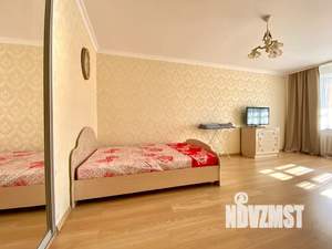 1-к квартира, посуточно, 56м2, 2/14 этаж