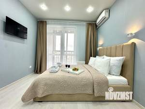 1-к квартира, посуточно, 42м2, 13/18 этаж