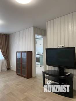 2-к квартира, посуточно, 42м2, 5/5 этаж