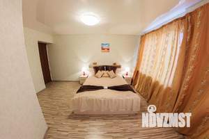 1-к квартира, посуточно, 70м2, 1/1 этаж