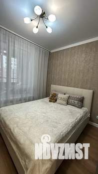 1-к квартира, посуточно, 38м2, 8/20 этаж