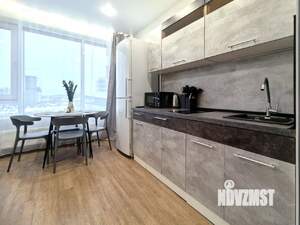 Студия квартира, посуточно, 42м2, 7/33 этаж