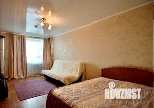 1-к квартира, посуточно, 50м2, 1/1 этаж