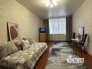 1-к квартира, посуточно, 42м2, 1/9 этаж