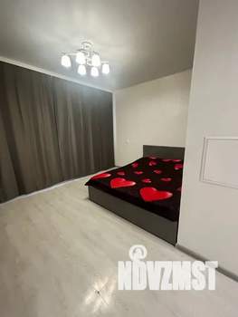 Студия квартира, посуточно, 39м2, 7/22 этаж