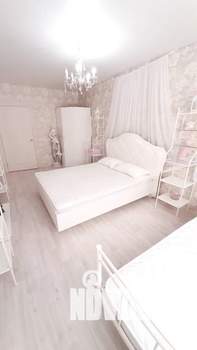 1-к квартира, посуточно, 40м2, 18/24 этаж