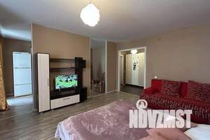 1-к квартира, посуточно, 45м2, 3/18 этаж