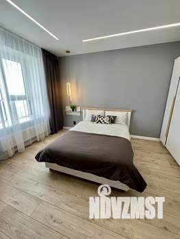 1-к квартира, посуточно, 35м2, 18/31 этаж