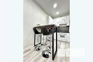 2-к квартира, посуточно, 44м2, 18/25 этаж