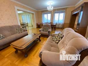 4-к квартира, посуточно, 180м2, 7/7 этаж