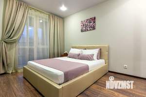 1-к квартира, посуточно, 40м2, 1/25 этаж