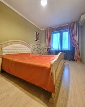 3-к квартира, на длительный срок, 100м2, 8/9 этаж