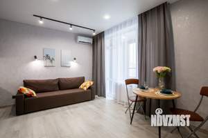 1-к квартира, посуточно, 46м2, 15/21 этаж