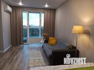 Студия квартира, посуточно, 45м2, 10/11 этаж