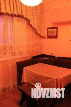 1-к квартира, посуточно, 40м2, 2/9 этаж