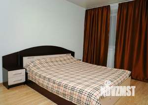 1-к квартира, посуточно, 70м2, 1/1 этаж