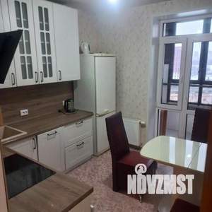 1-к квартира, посуточно, 65м2, 1/1 этаж