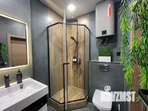 Студия квартира, посуточно, 36м2, 1/20 этаж