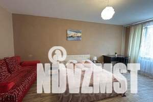 1-к квартира, посуточно, 45м2, 3/18 этаж