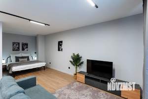 Студия квартира, посуточно, 42м2, 7/25 этаж