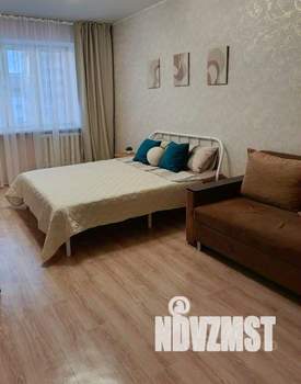 1-к квартира, посуточно, 48м2, 1/1 этаж