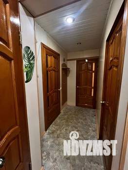 2-к квартира, посуточно, 49м2, 1/9 этаж