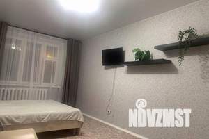 1-к квартира, посуточно, 40м2, 1/16 этаж