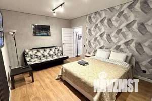 1-к квартира, посуточно, 40м2, 3/5 этаж