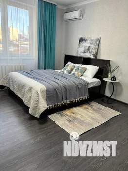 1-к квартира, посуточно, 48м2, 9/25 этаж