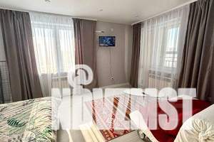 1-к квартира, посуточно, 38м2, 14/28 этаж