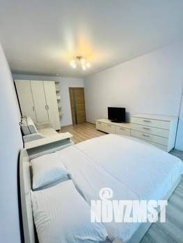 1-к квартира, посуточно, 40м2, 5/26 этаж