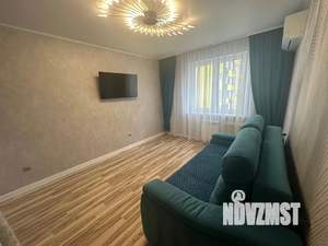 1-к квартира, посуточно, 42м2, 4/25 этаж