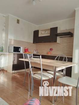 1-к квартира, посуточно, 54м2, 2/15 этаж