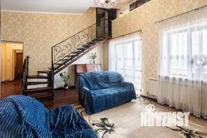 3-к квартира, посуточно, 104м2, 5/5 этаж