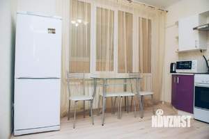 1-к квартира, посуточно, 43м2, 1/1 этаж