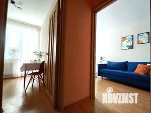 1-к квартира, посуточно, 35м2, 3/25 этаж