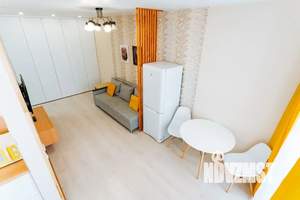 Студия квартира, посуточно, 35м2, 19/25 этаж