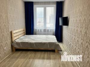 1-к квартира, посуточно, 40м2, 3/25 этаж