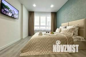 2-к квартира, посуточно, 48м2, 18/25 этаж